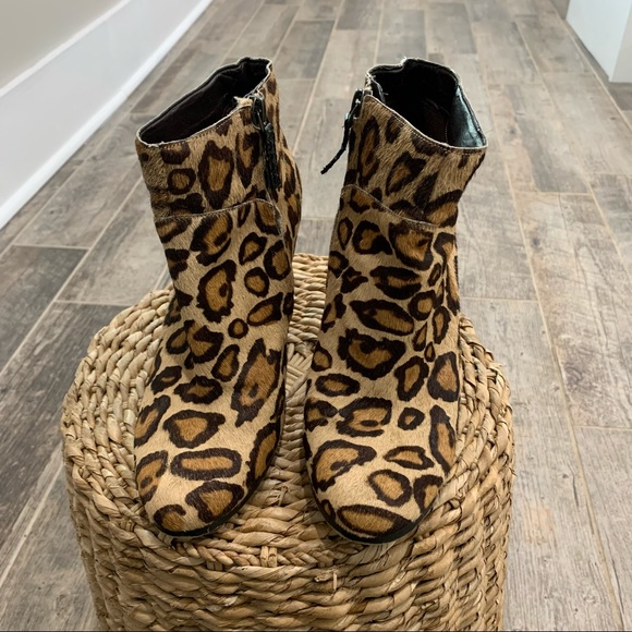 Sam Edelman  Calf Hair Leather Leopard Ankle Booties - Picture 6 of 8
